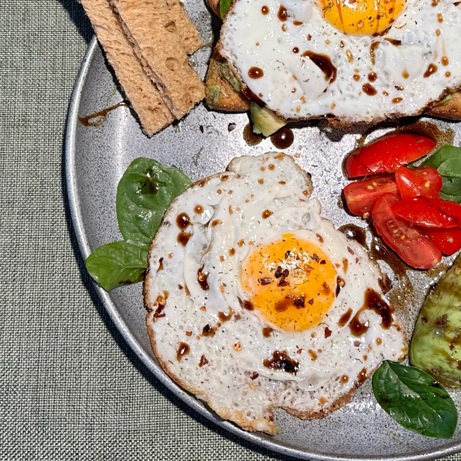 Ready To Cook Vegan Fried Eggs - 6 Pack